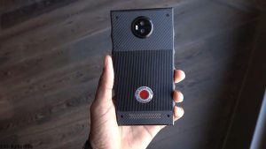 Smartphone Hydrogen One điện thoại đến từ tương lai hình 1 smartphone-hydrogen-one-dien-thoai-den-tu-tuong-lai-hinh-1