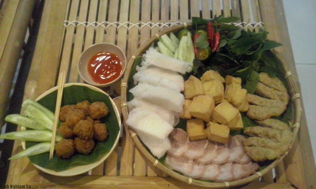 Cùng thưởng thức tại quán bún đậu mắm tôm Hùng Cường hình 4 cung-thuong-thuc-tai-quan-bun-dau-mam-tom-hung-cuong-hinh-4