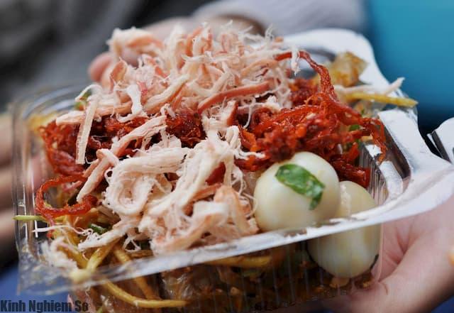 Tổng hợp các món ăn vặt Hà Nội ngon nức lòng nhắc là thèm hình 1 Món ăn vặt Hà Nội