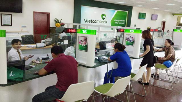 Đăng ký SMS Banking Vietcombank tại các chi nhánh ngân hàng