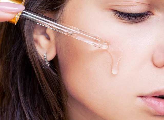 Các bước Skincare cho da dầu mụn nhạy cảm