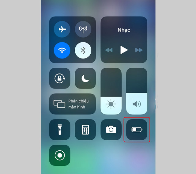 Cách bật chế độ tiết kiệm pin iPhone nhanh